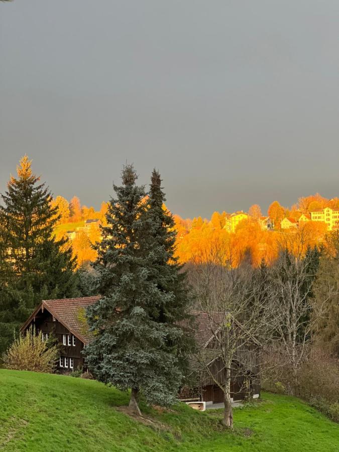 Schoenenbueel Teufen Buitenkant foto