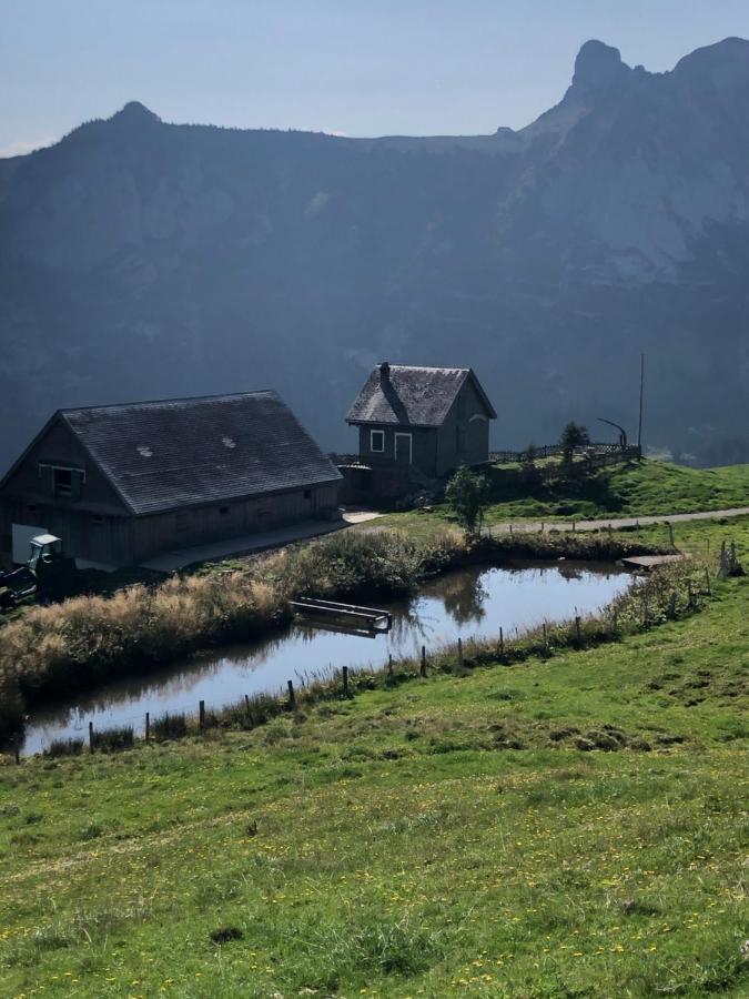 Schoenenbueel Teufen Buitenkant foto