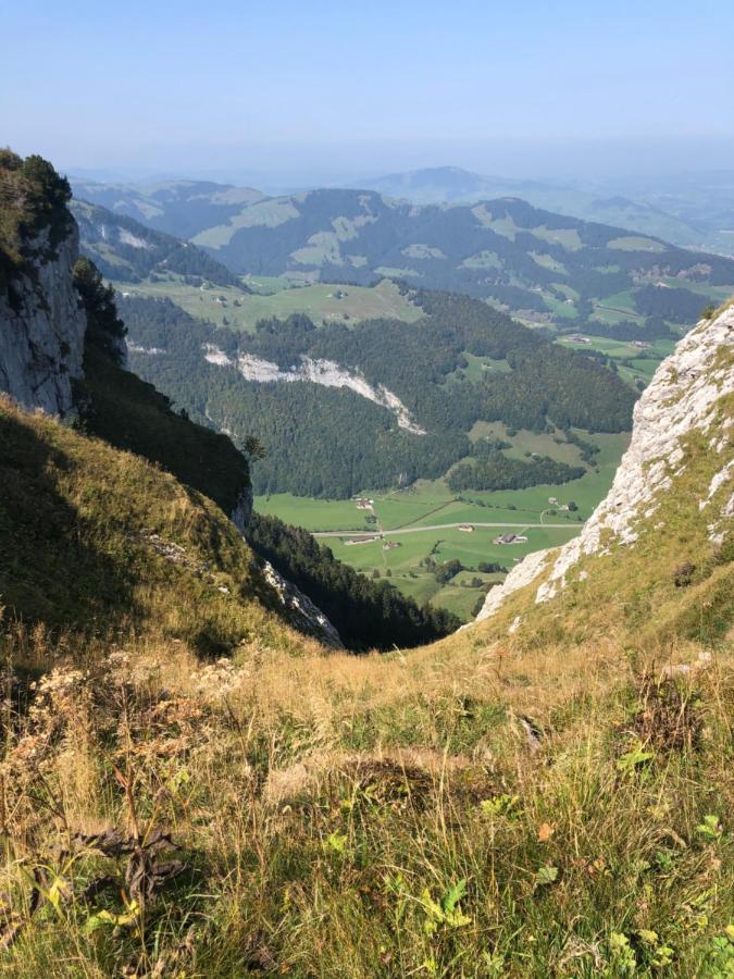 Schoenenbueel Teufen Buitenkant foto